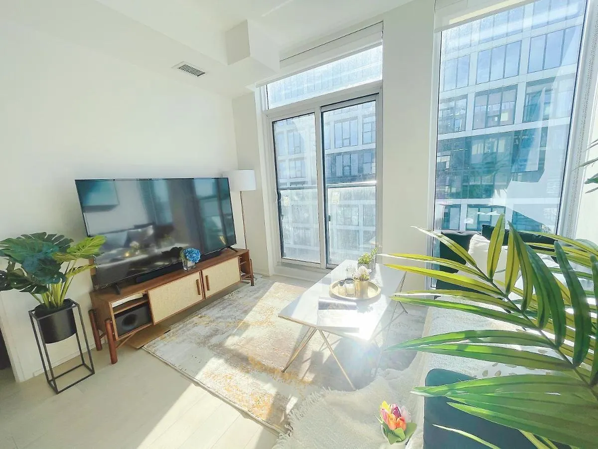 Infivilla Amazing Penthouse Living In Sunrise- Breathtaking Skyline Lake View Downtown Toronto!A Apartment