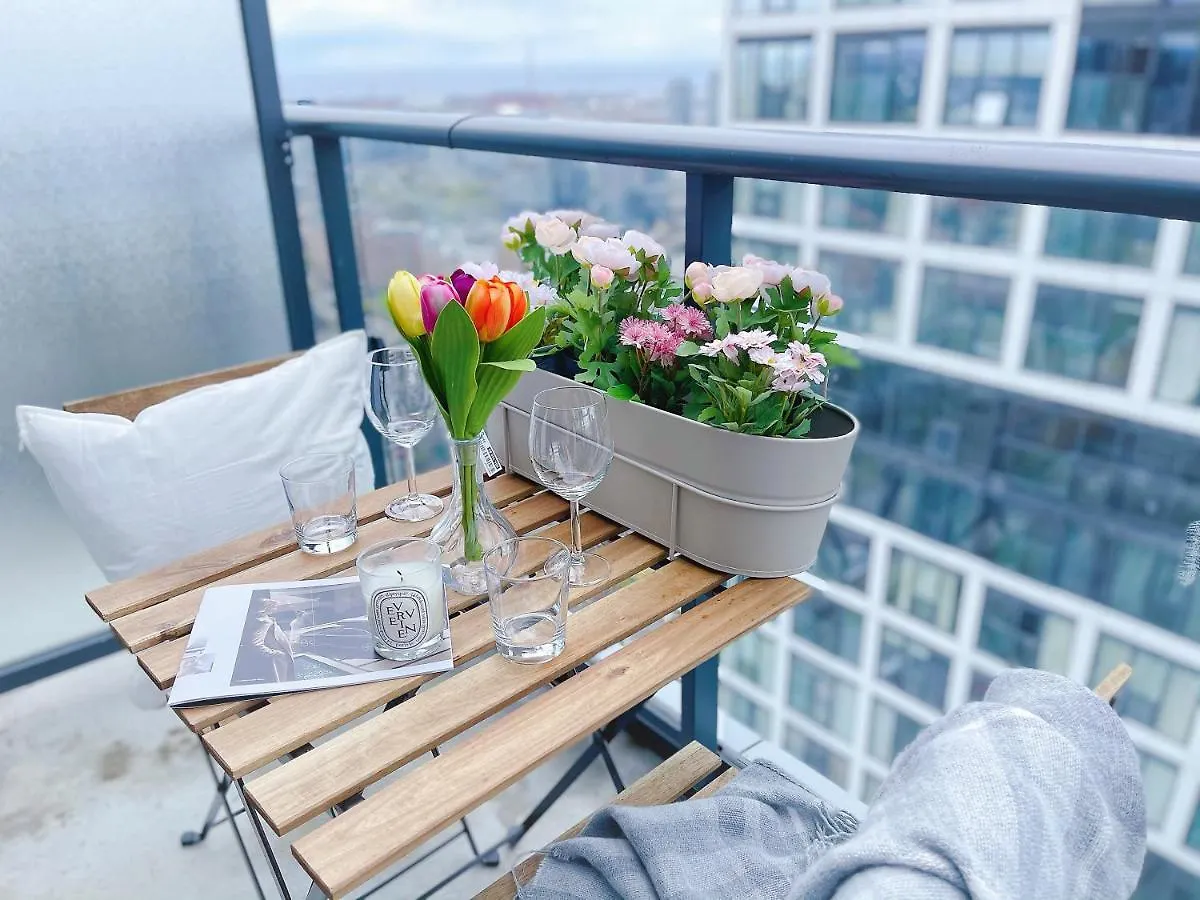 Apartment Infivilla Amazing Penthouse Living In Sunrise- Breathtaking Skyline Lake View Downtown Toronto!A Canada